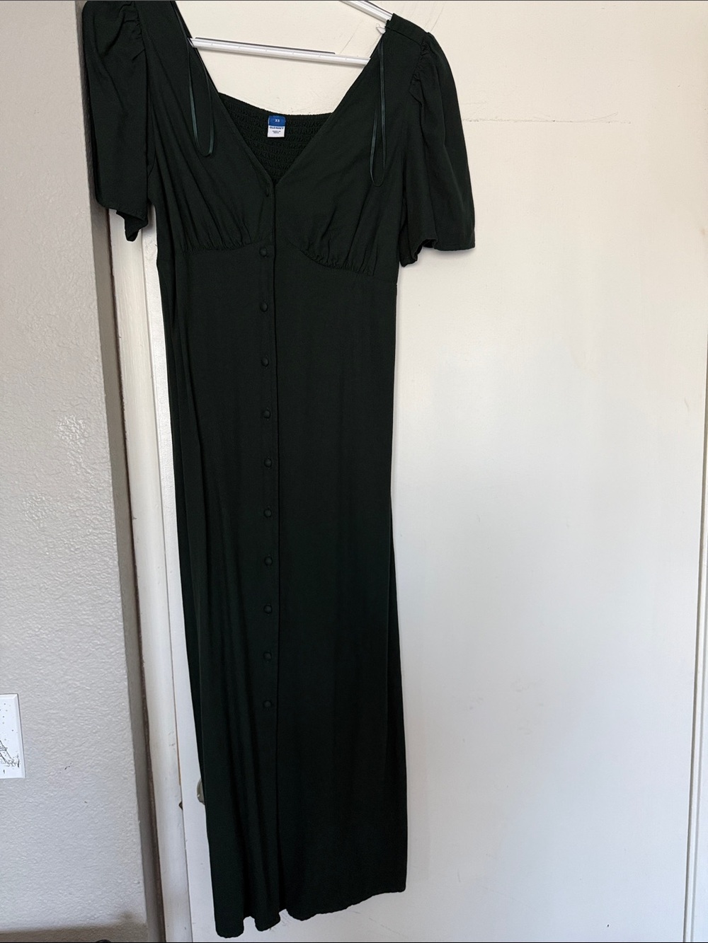 Old Navy Black Button-Front Maxi Dress with Puff Sleeves